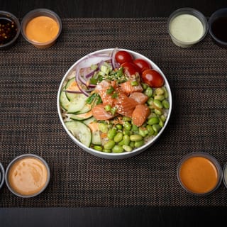 SALMON POKE